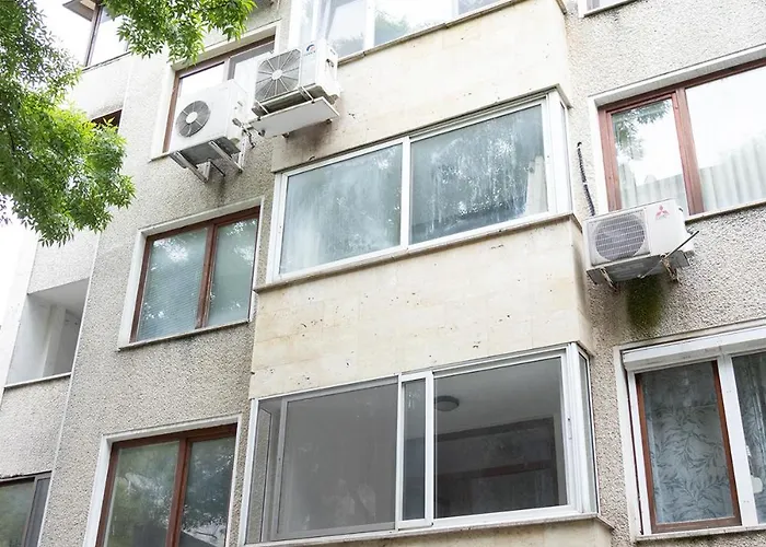 Lidia Odrin By Rv ヴァルナ